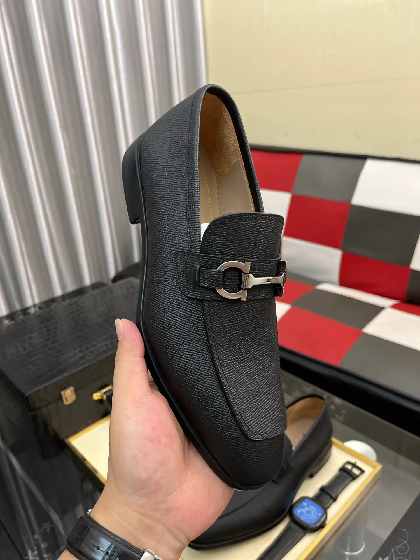 Men's shoes 💰600⌚️⌚️[Salvatore Ferragamo] Ferragamo business leather shoes, 1:1 top purchasing quality, imported selected original calfskin for the uppers, imported original soft water-dyed cowhide for the inner feet, imported original customized Italian handmade lightweight foam outsole, size: 39-44 5️⃣ options available
